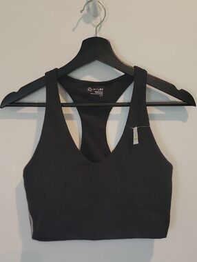 Offline By Aerie The Hugger Moulant Recharge Sports Bra Small NWT Black